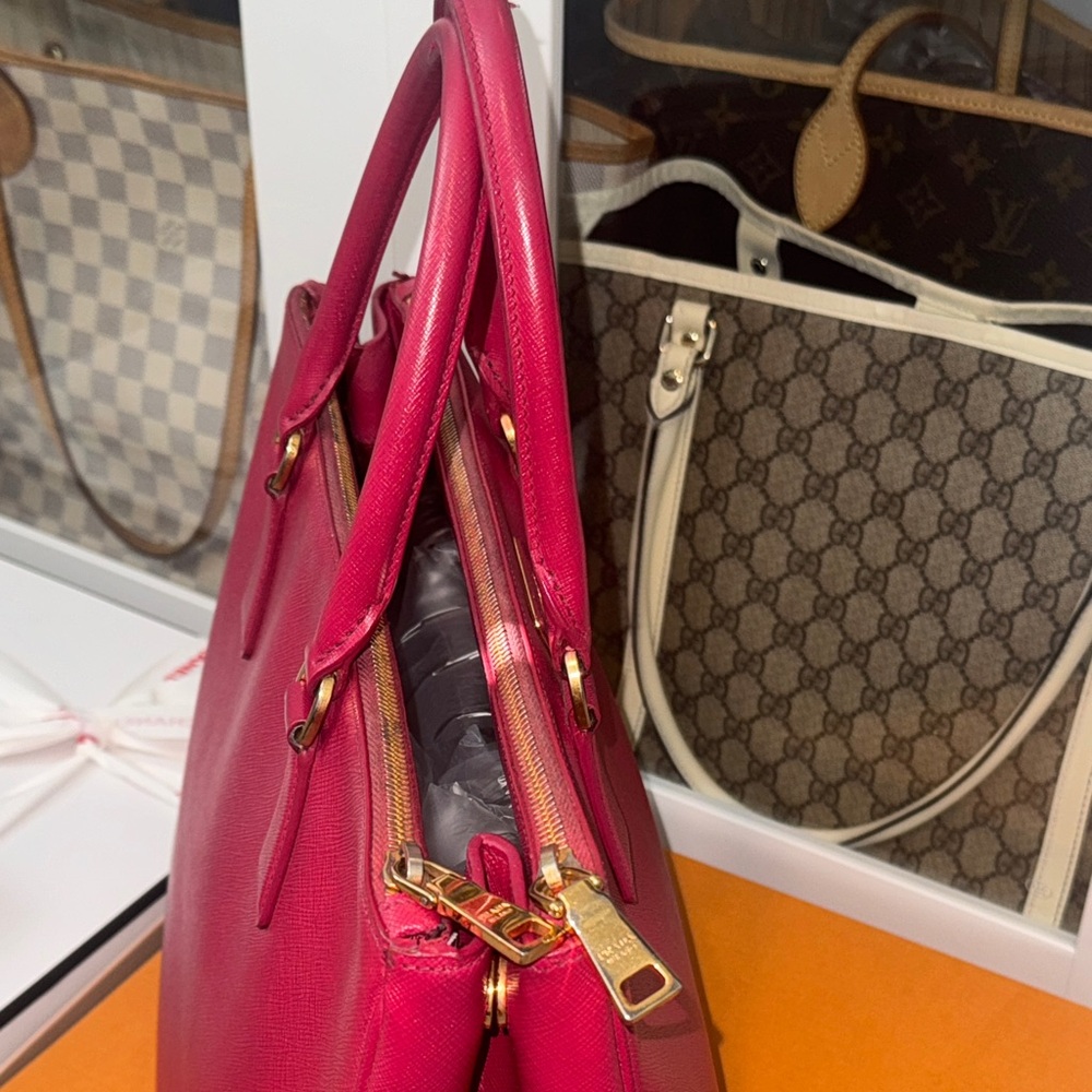 AUTHENTIC Prada Women's Red Leather Satchel - Picture 6 of 15